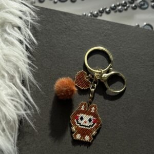 Breloc „Labubu cu puf”